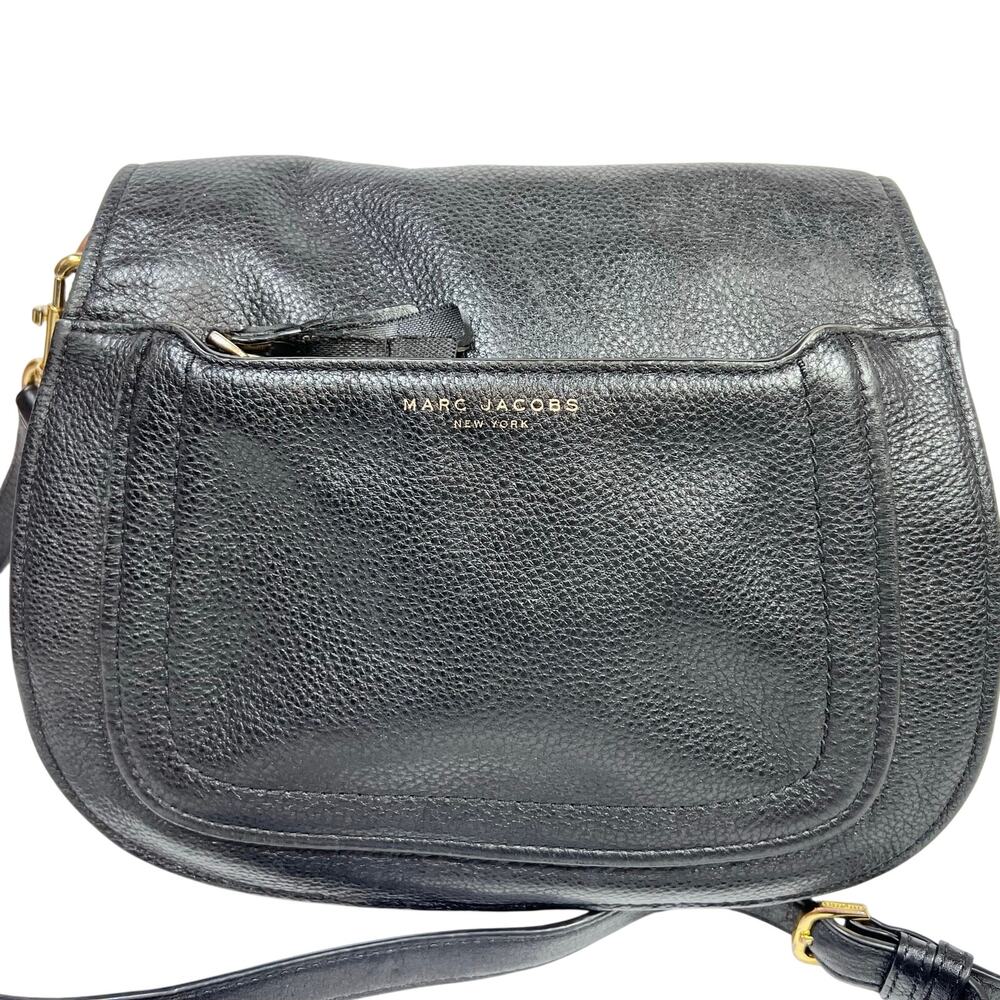 Marc Jacobs Empire City Mini Messenger Crossbody Black Leather Gold Hardware - Picture 3 of 15